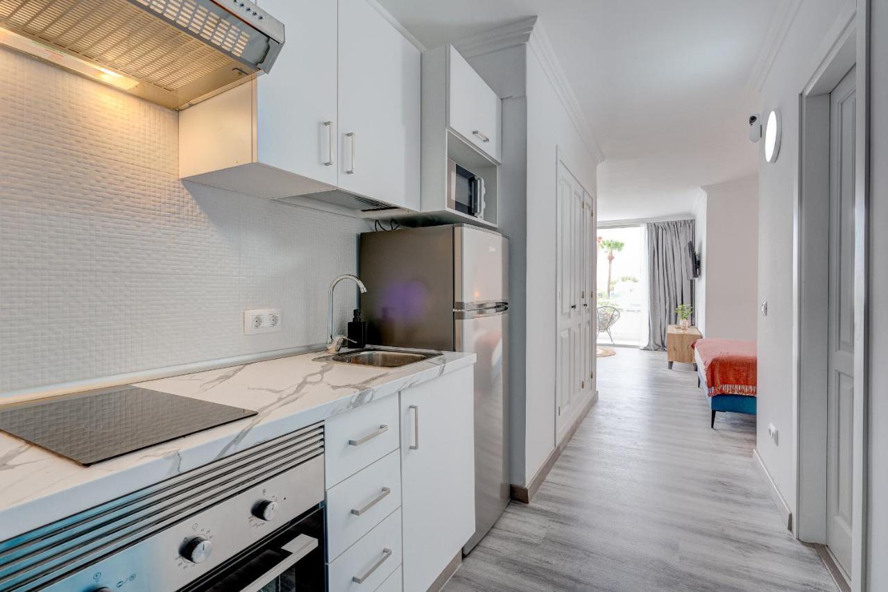 Beautiful Apartment In Golf Del Sur - By Feel Your Holidays ซานมิเกลเดียโบนา ภายนอก รูปภาพ